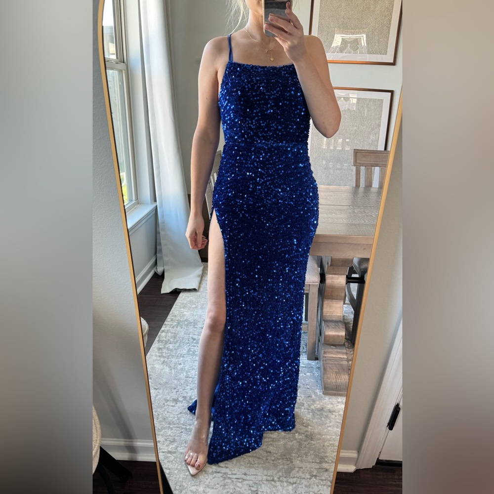 Banjul Elegant Blue Sequin Evening Gown Mardi Gras Ball - Picture 15 of 16